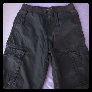 Boys old Navy shorts almost new condition